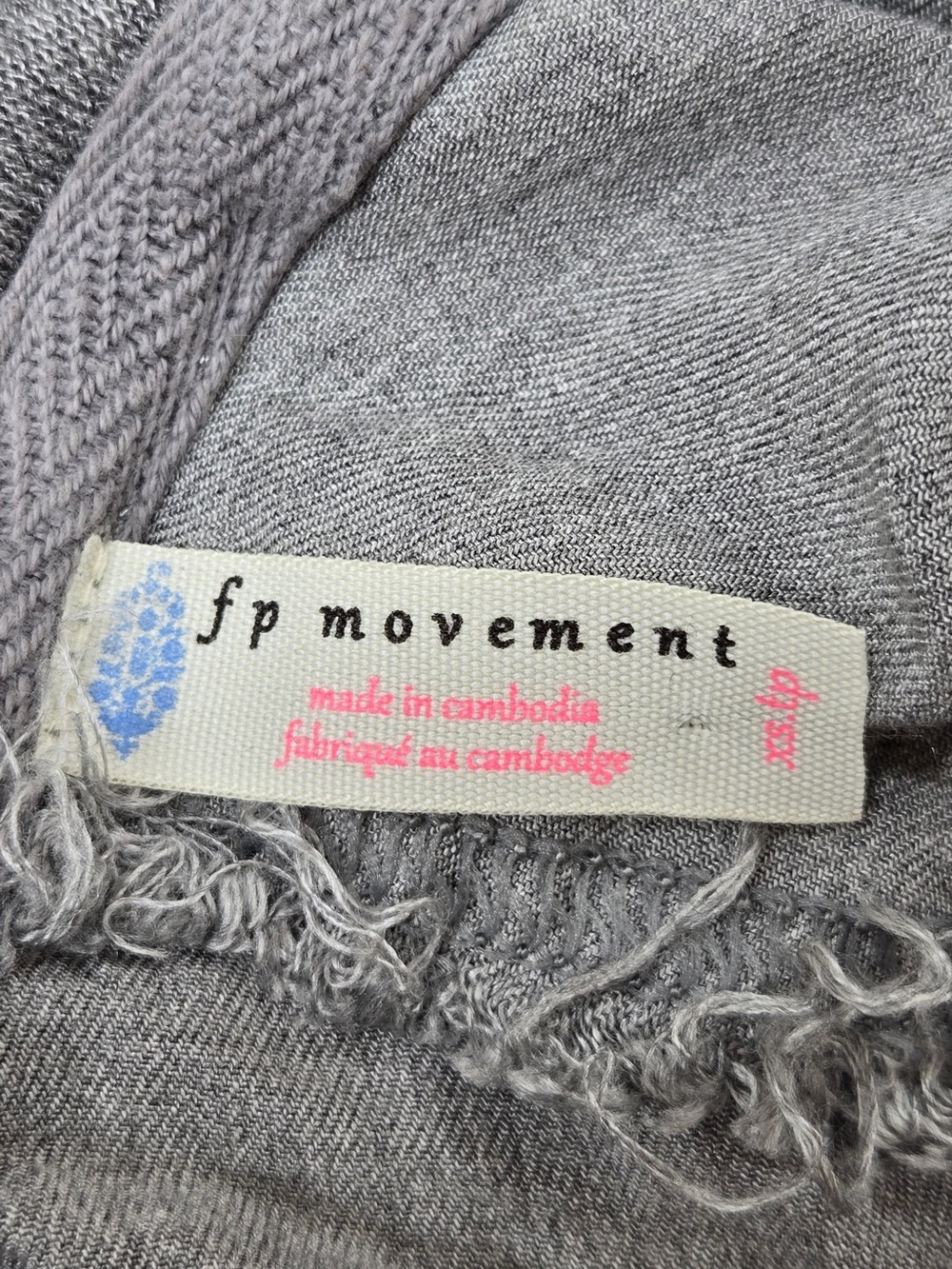FREE PEOPLE FP Movement Windy Meadow Hoodie in Heather Grey XS 9165 - Picture 8 of 11